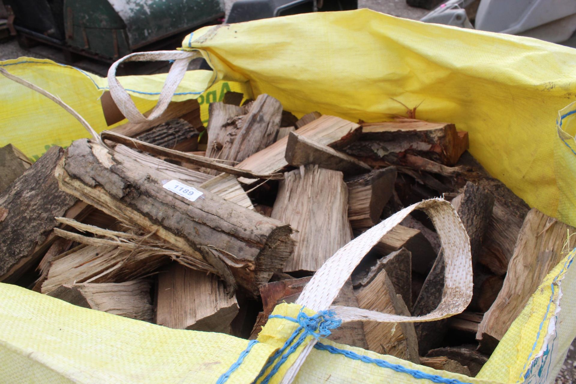 TOTE OF LOGS + VAT - Image 2 of 2