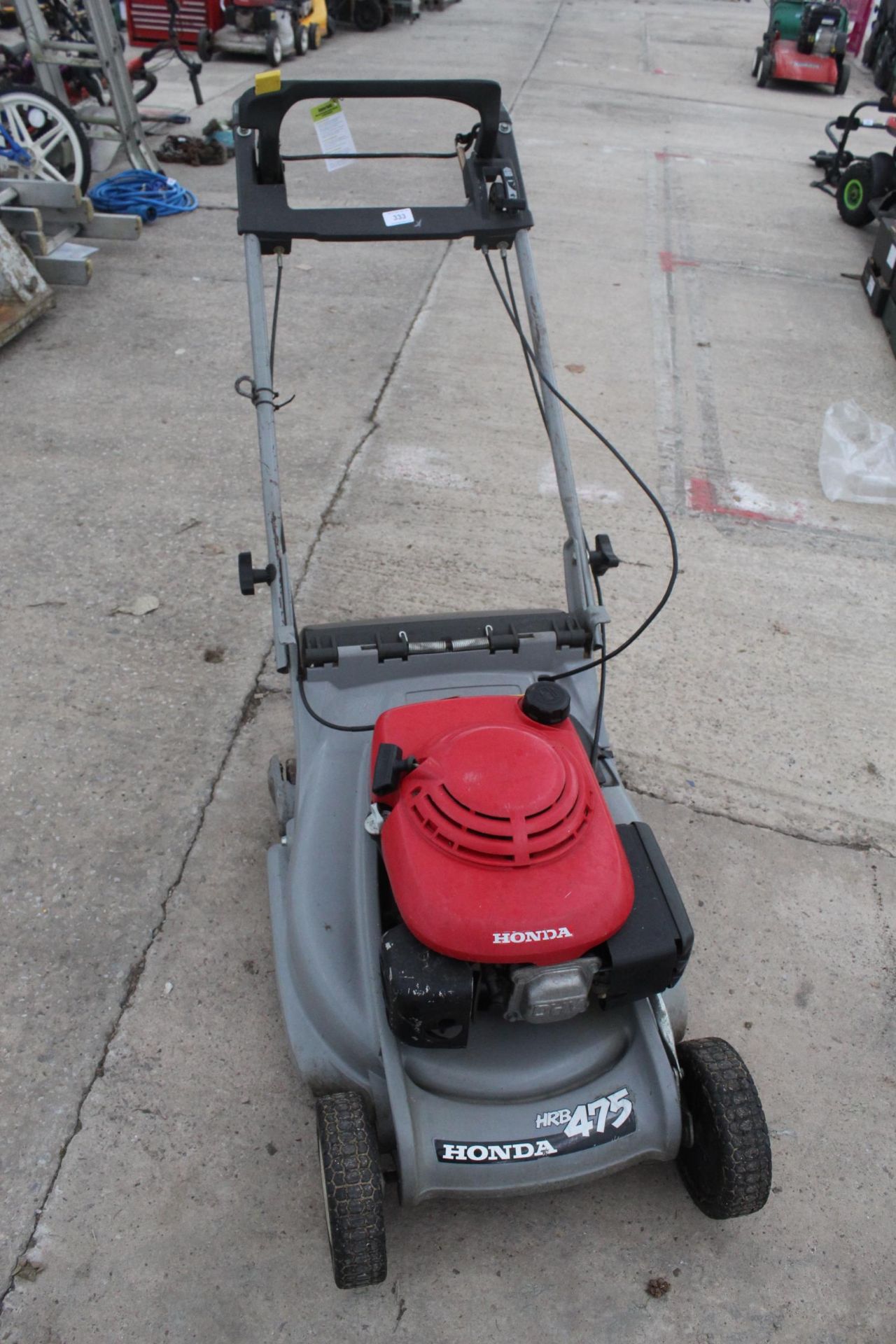 HONDA HRB 475 MOWER + VAT