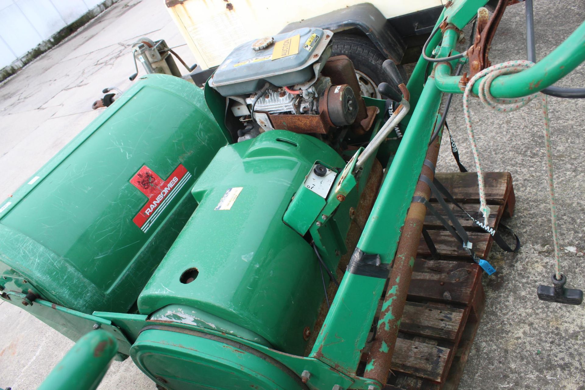 RANSOMES MASTIF MOWER WITH KUBOTA G300 ENGINE + VAT - Image 2 of 4