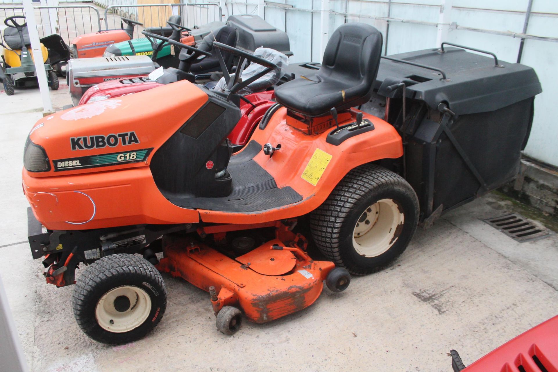 KUBOTA G18 DIESEL RIDE ON MOWER 2400 HOURS + VAT