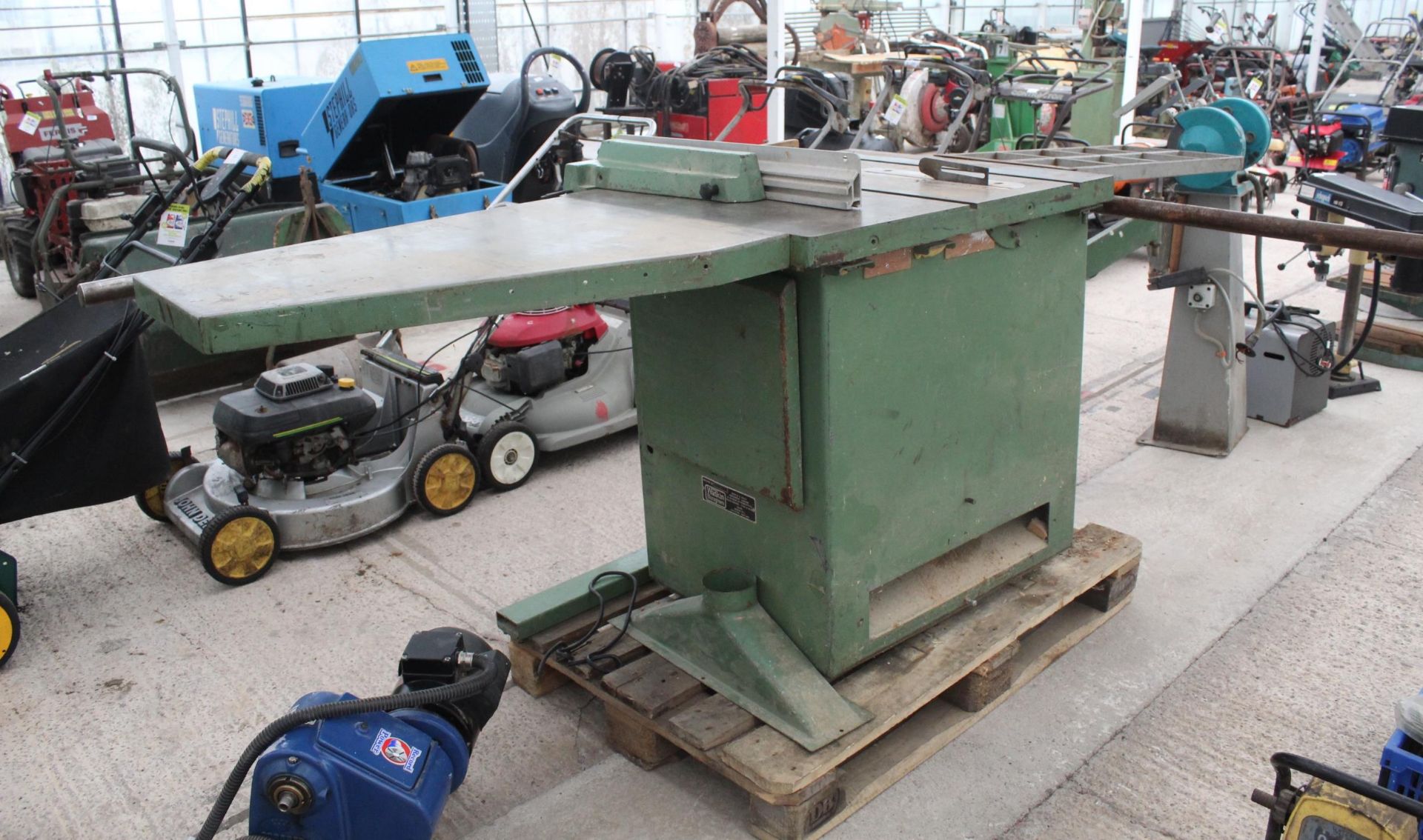 WADKIN TABLE SAW NO VAT