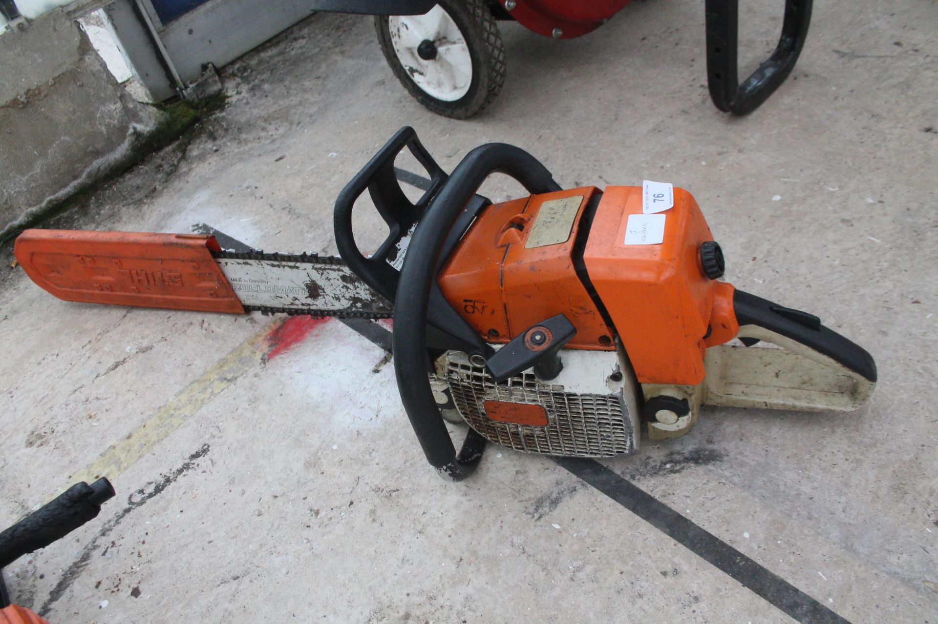 STIHL M5440 CHAINSAW (WORKING) THE NEXT 10 LOTS ARE FROM A RETIEMENT DISPERSAL + VAT