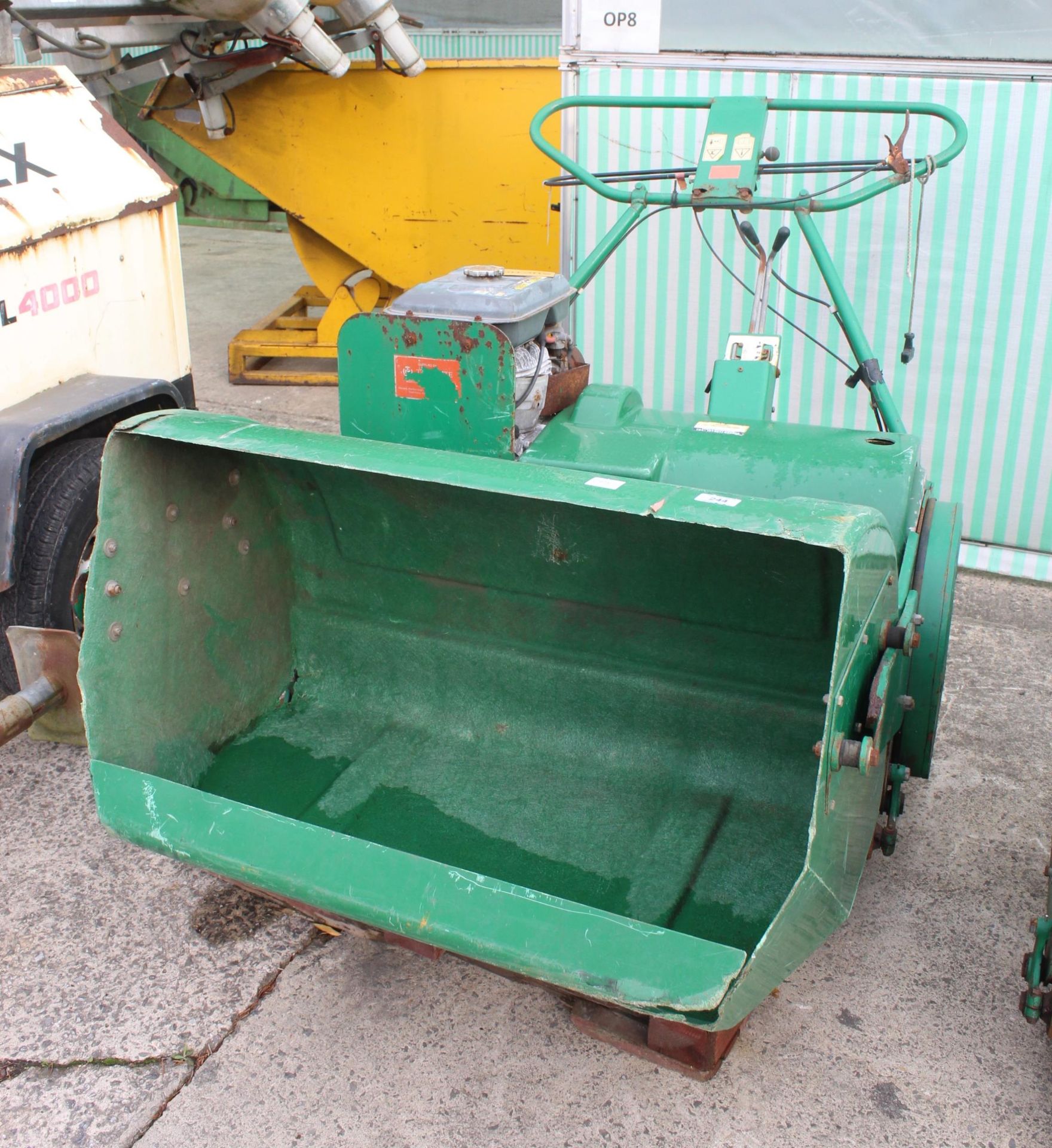 RANSOMES MASTIF MOWER WITH KUBOTA G300 ENGINE + VAT