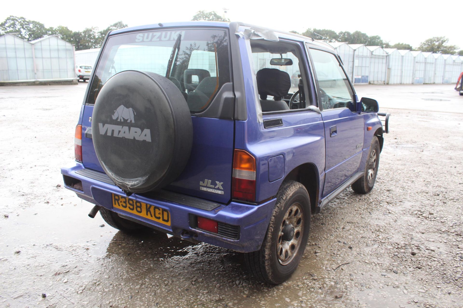 SUSUKI VITARA JLX 16V H/TOP R398KCD PETROL MOT MAY 2024 NO VAT WHILST ALL DESCRIPTIONS ARE GIVEN - Image 3 of 6