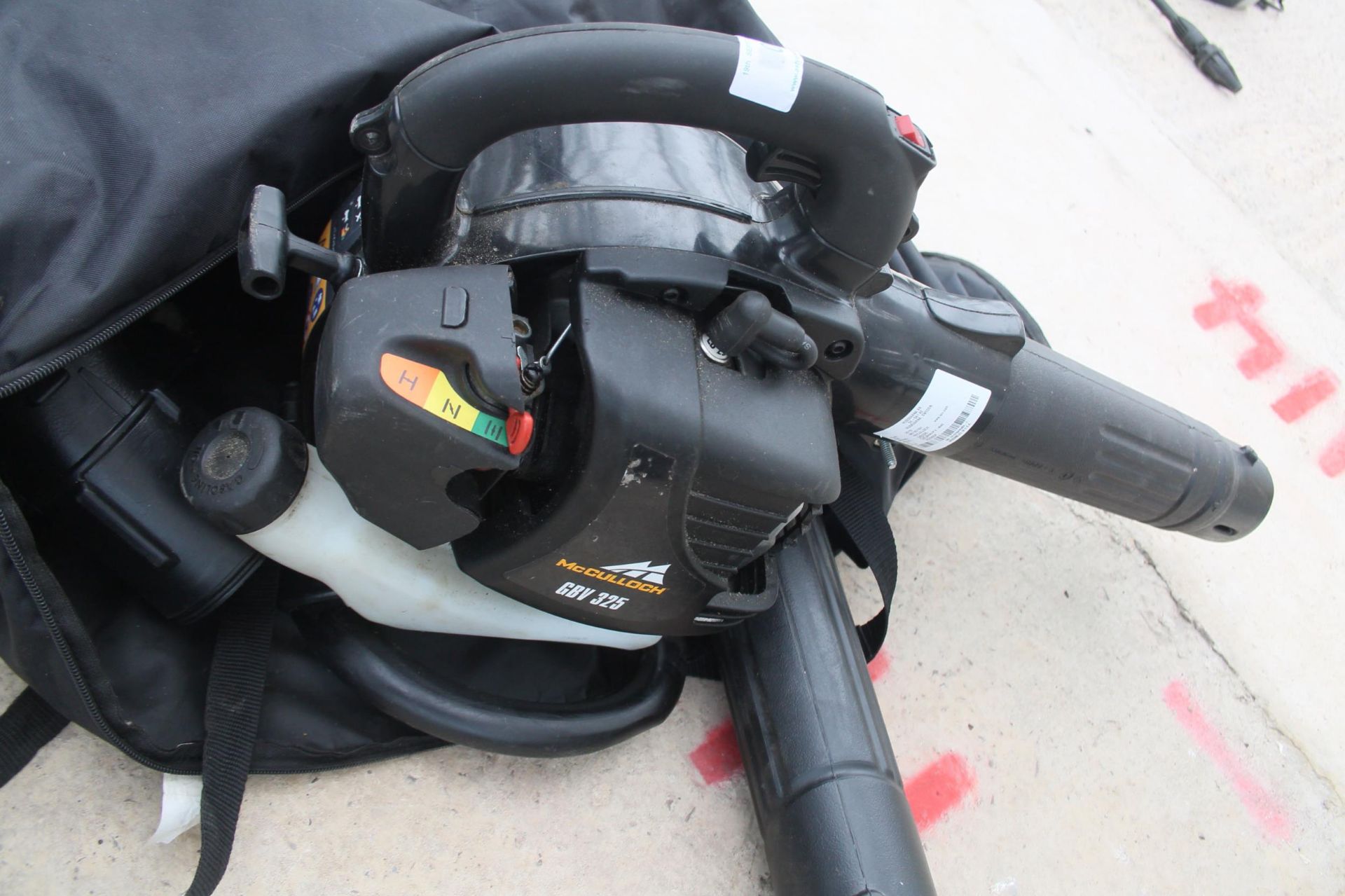 McCULLOCH GBV 325 LEAF BLOWER NO VAT - Image 2 of 2