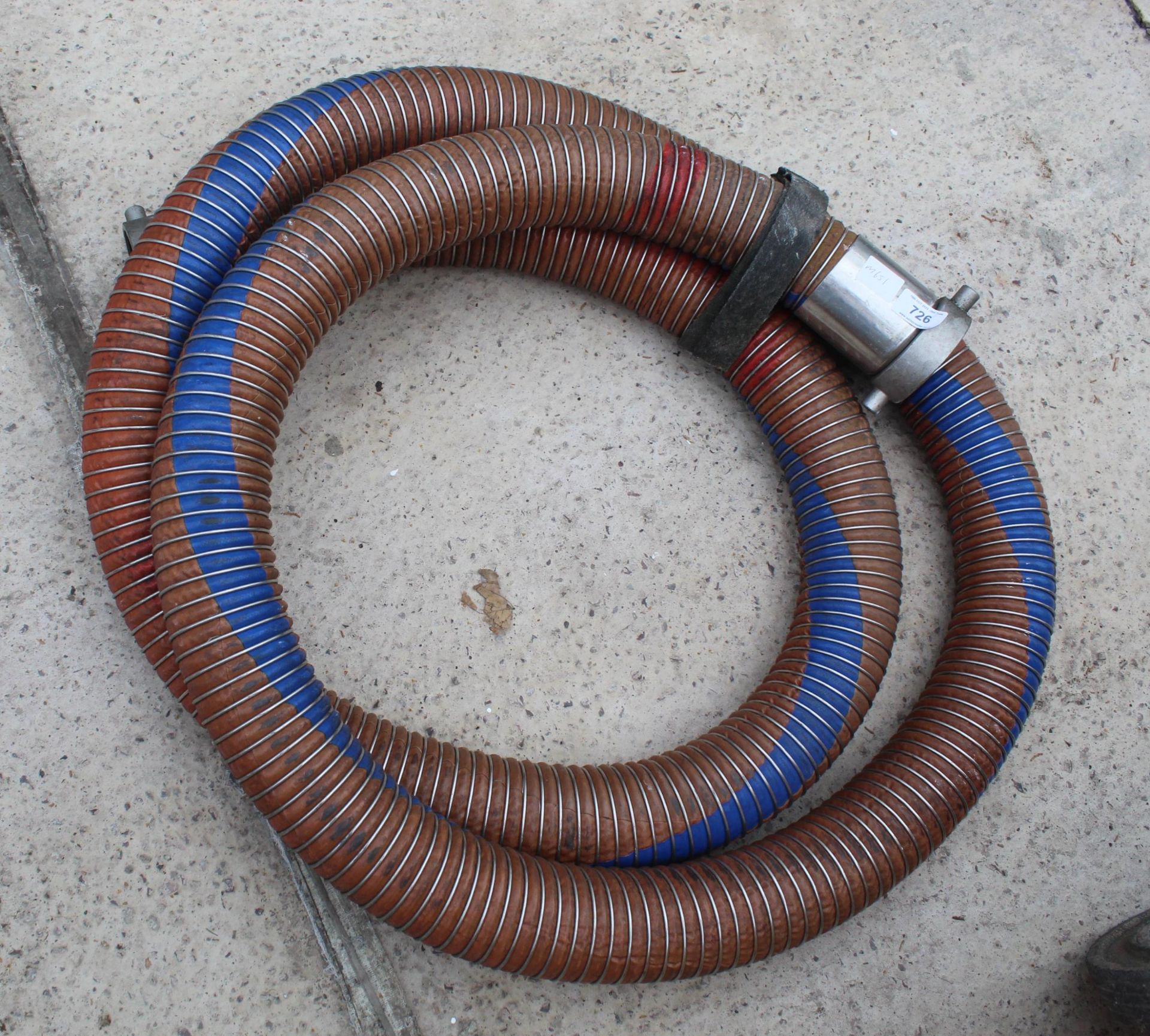 HOSE NO VAT