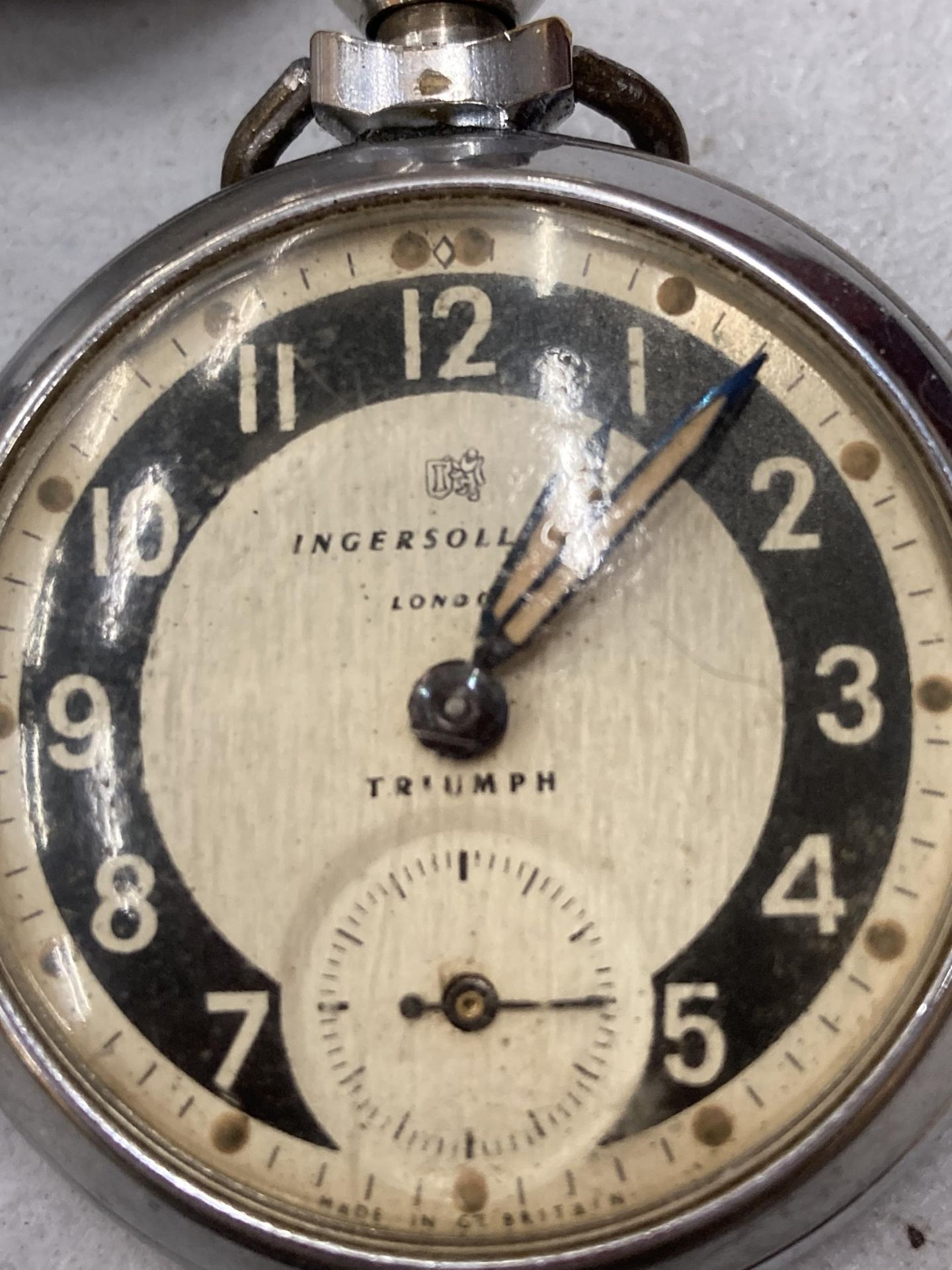 THREE VINTAGE INGERSOLL CHROME POCKET WATCHES, ALL BELIEVED WORKING - Image 3 of 5