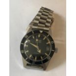 A RYTIMA AUTOMATIC SKIN DIVER WRIST WATCH WITH 23 JEWELS 10 ATM SEEN WORKING BUT NO WARRANTY