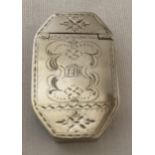 A GEORGE III HALLMARKED BIRMINGHAM SILVER SNUFF BOX, MAKER POSSIBLY SAMUEL PEMBERTON, DATE LETTER