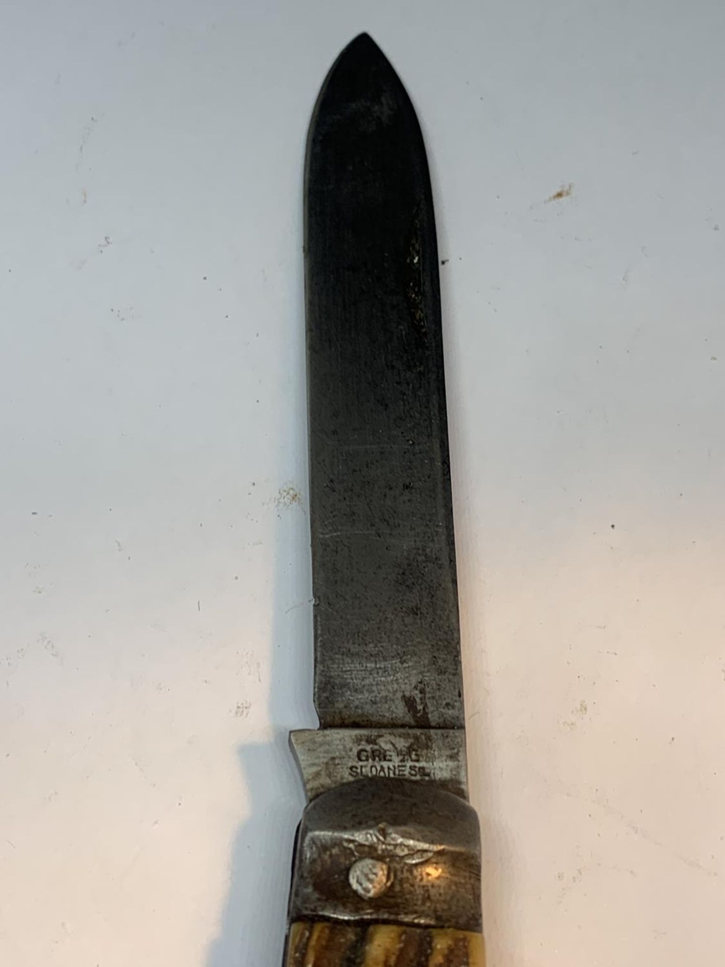 A VINTAGE GREGG SLOANE SQUARE POCKET KNIFE - Bild 2 aus 4