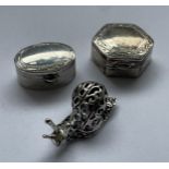 THREE SILVER ITEMS - TWO .925 SILVER PILL BOXES AND A SILVER PIERCED SNAIL ANIMAL MODEL
