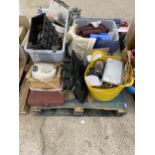 AN ASSORTMENT OF HOSUEHOLD CLEARANCE ITEMS TO INCLUDE BAGS AND ELECTRICALS ETC