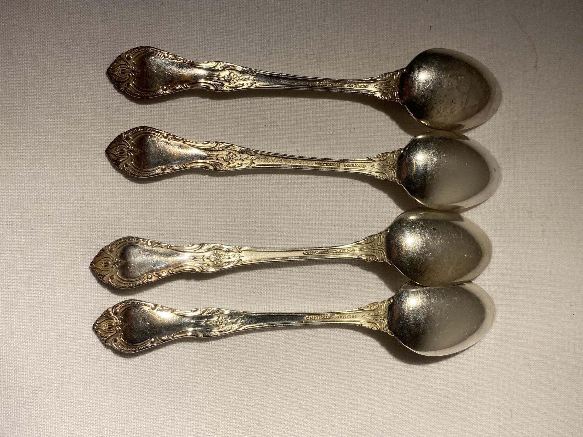 A SET OF AMERICAN GORHAM STERLING SILVER TEASPOONS, GROSS WEIGHT 46 GRAMS - Image 12 of 21