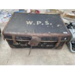 A VINTAGE TRAVEL CASE BEARING THE INITIALS W.P.S