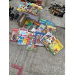 A LARGE QUANTITY OF CHILDRENS ANNUALS TO INCLUDE PETER PAN, TOM AND JERRY AND PIPPIN ETC