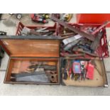 A LARGE ASSORTMENT OF VINTAGE HAND TOOLS TO INCLUDE FILES, HAMMERS AND SPANNERS ETC