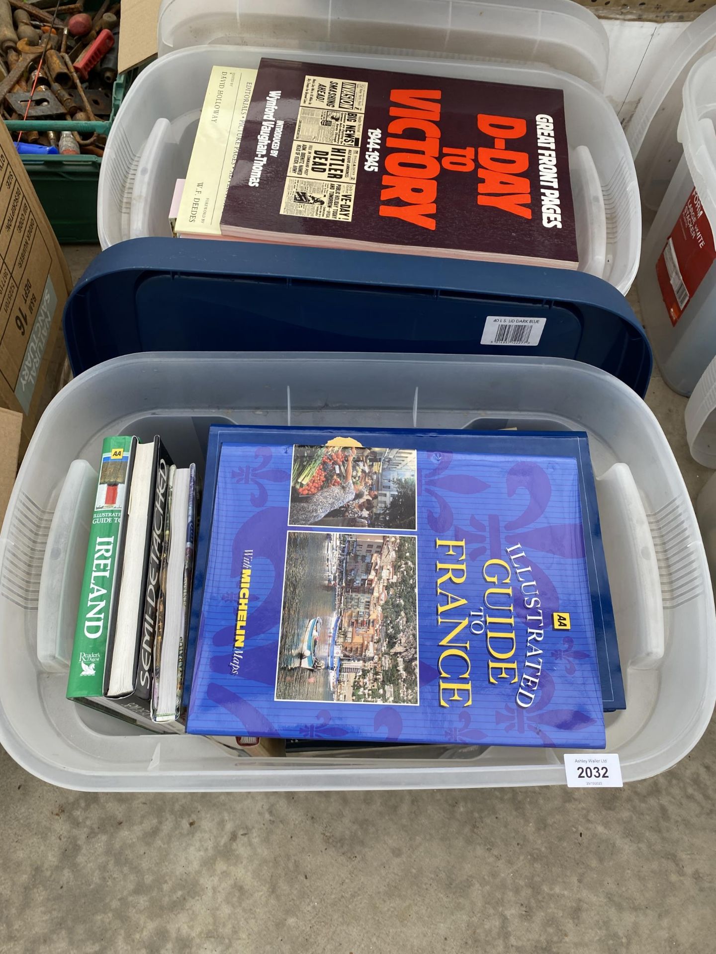 A LARGE ASSORTMENT OF VARIOUS BOOKS