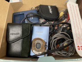 A CANON DIGITAL IXUS 82 IS CAMERA WITH CASE, CHARGER, BATTERY AND LEADS, BOXED