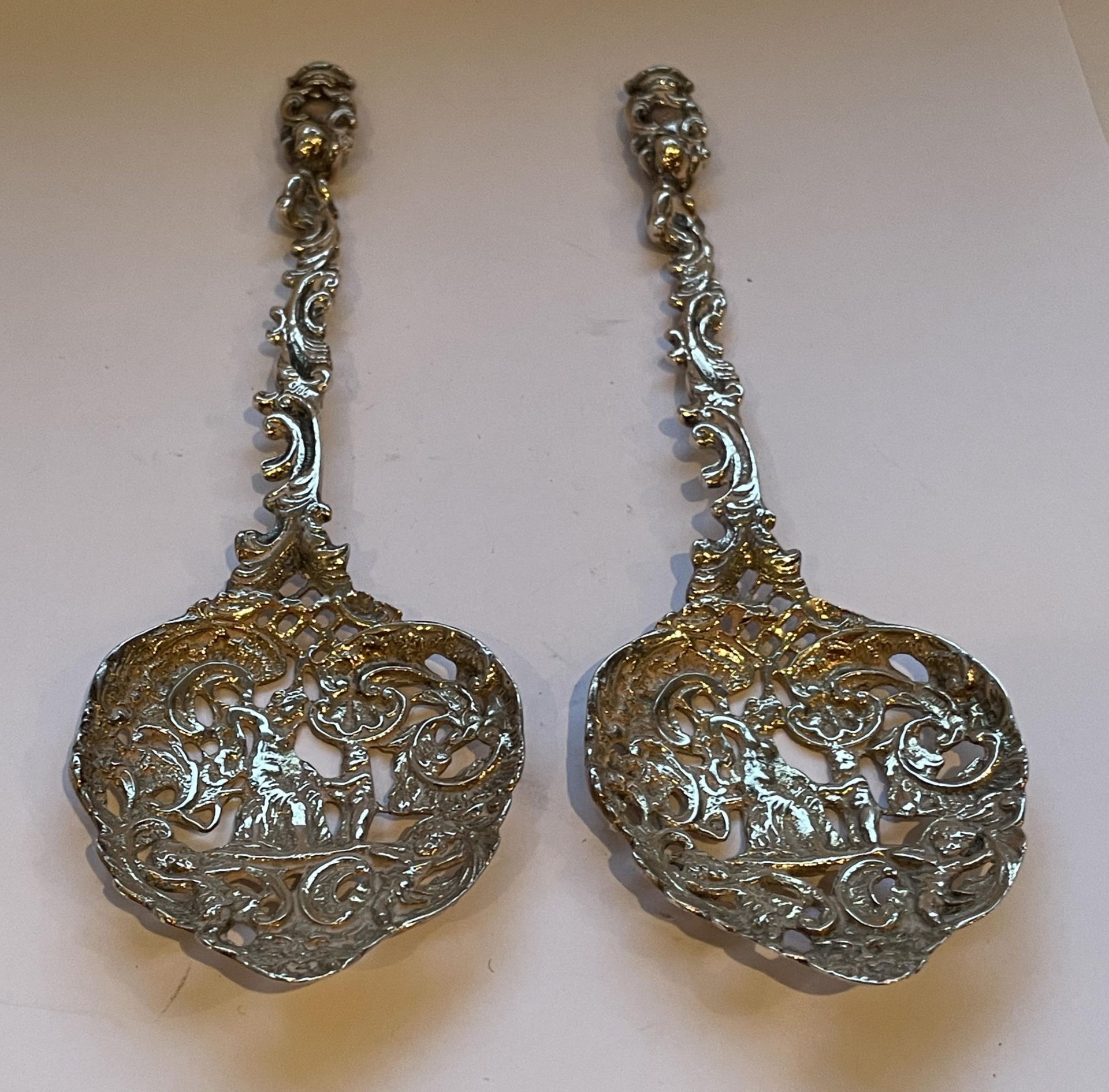 A PAIR OF HALLMARKED BIRMINGHAM SILVER PIERCED DESIGN SPOONS, MARKS INDISTINCT, GROSS WEIGHT 98 - Image 2 of 18