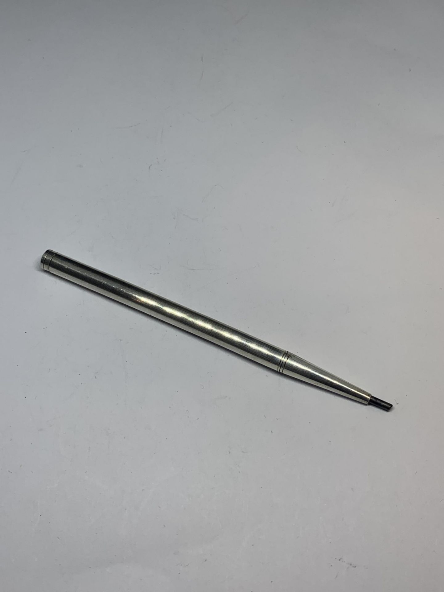 A SILVER PENCIL - Image 2 of 3