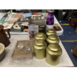 A MIXED LOT TO INCLUDE GOLD EFFECT STORAGE JARS, SUNNEX GLASS TEAPOT ETC