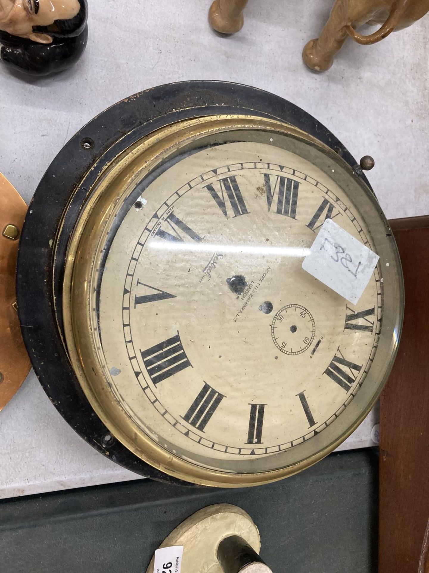 TWO VINTAGE CLOCKS TO INCLUDE A COPPER ONE AND A 'SESTREL' WALL CLOCK IN NEED OF RESTORATION - Image 2 of 3