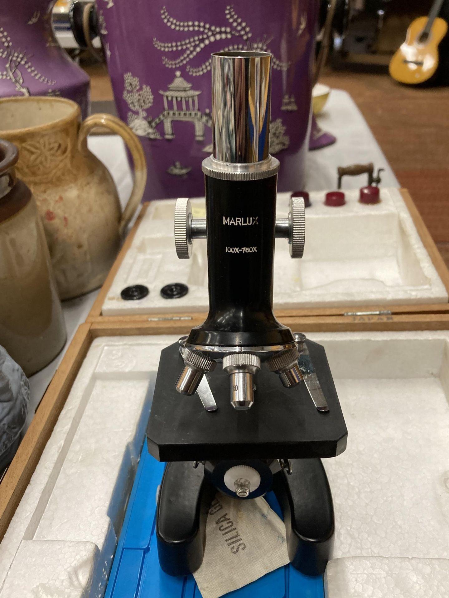 A VINTAGE BOXED MARLUX 100X-760X MICROSCOPE - Image 3 of 3