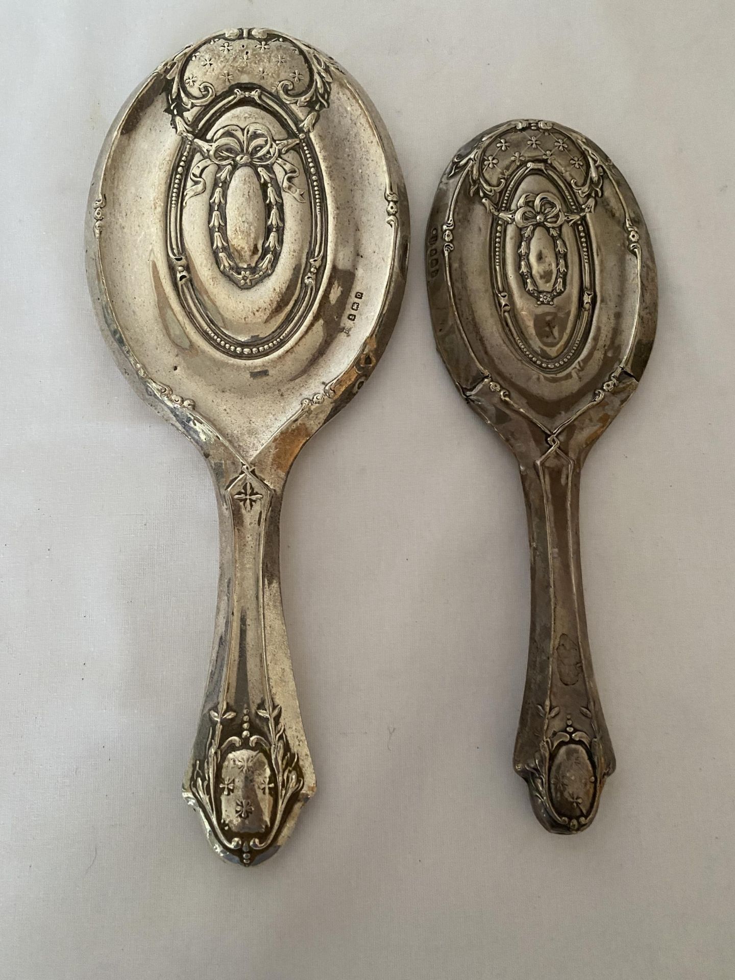 TWO HALLMARKED BIRMINGHAM SILVER BACKED HAND MIRRORS, EARLIEST DATING TO 1913 - Image 3 of 18