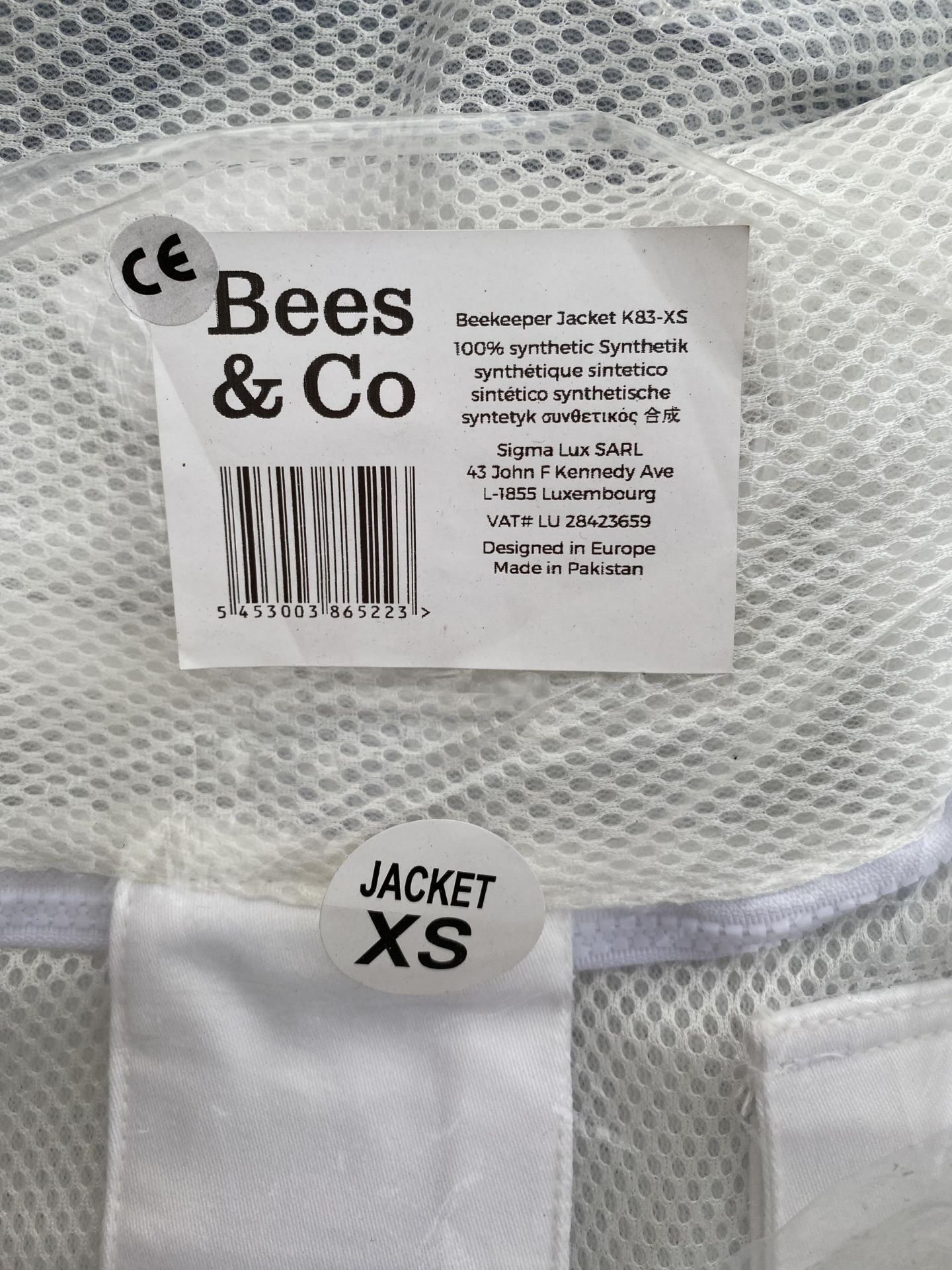 A LARGE QUANTITY OF AS NEW BEEKEEPERS JACKETS (ALL SIZE XS) - Bild 3 aus 4