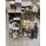 A LARGE ASSORTMENT OF HARDWARE TO INCLUDE HINGES AND DOOR HANDLES ETC