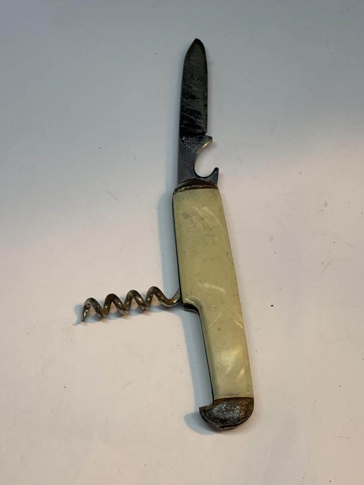 A VINTAGE POCKET KNIFE - Image 2 of 4