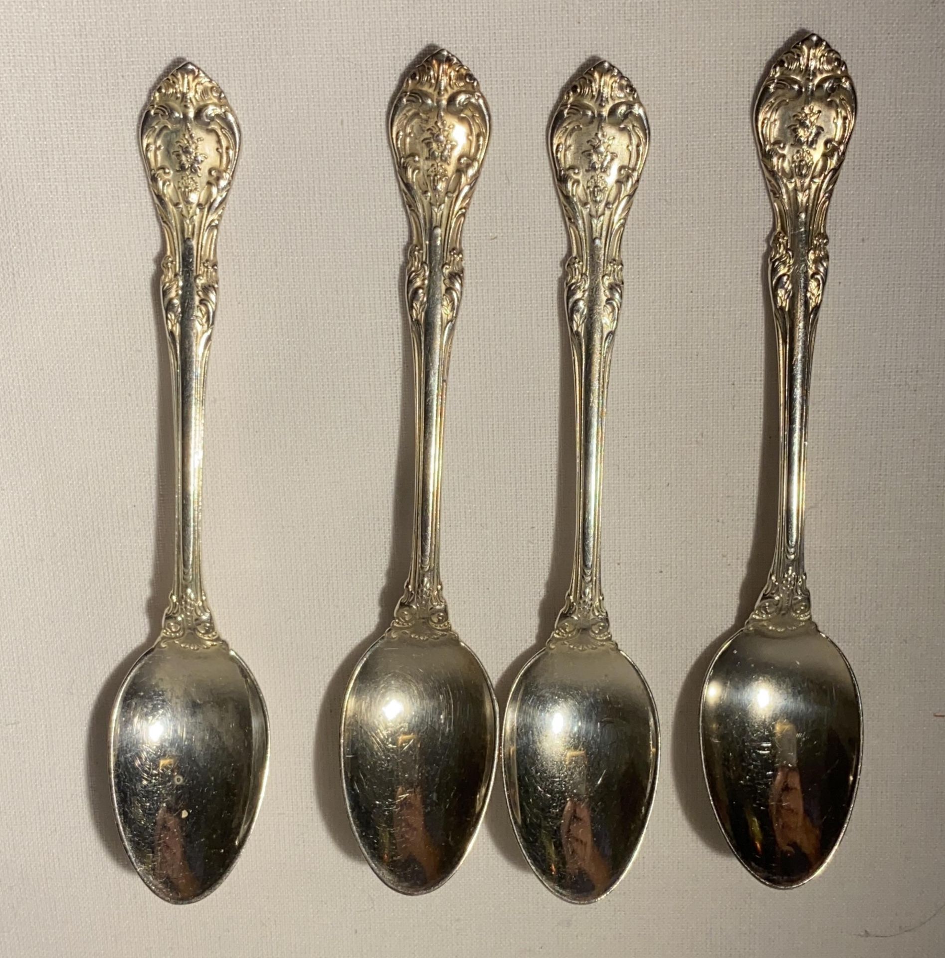 A SET OF AMERICAN GORHAM STERLING SILVER TEASPOONS, GROSS WEIGHT 46 GRAMS - Image 2 of 21