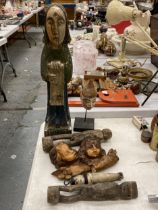 A COLLECTION OF VINTAGE TREEN TO INCLUDE FERTILITY FIGURES, A CHERUB WALL HANGING, AN ASIAN HEAD