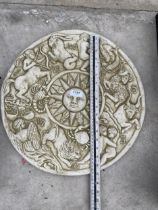 A CAST CEMENT SUN STAR SIGN DISC WALL HANGING (D:46CM)