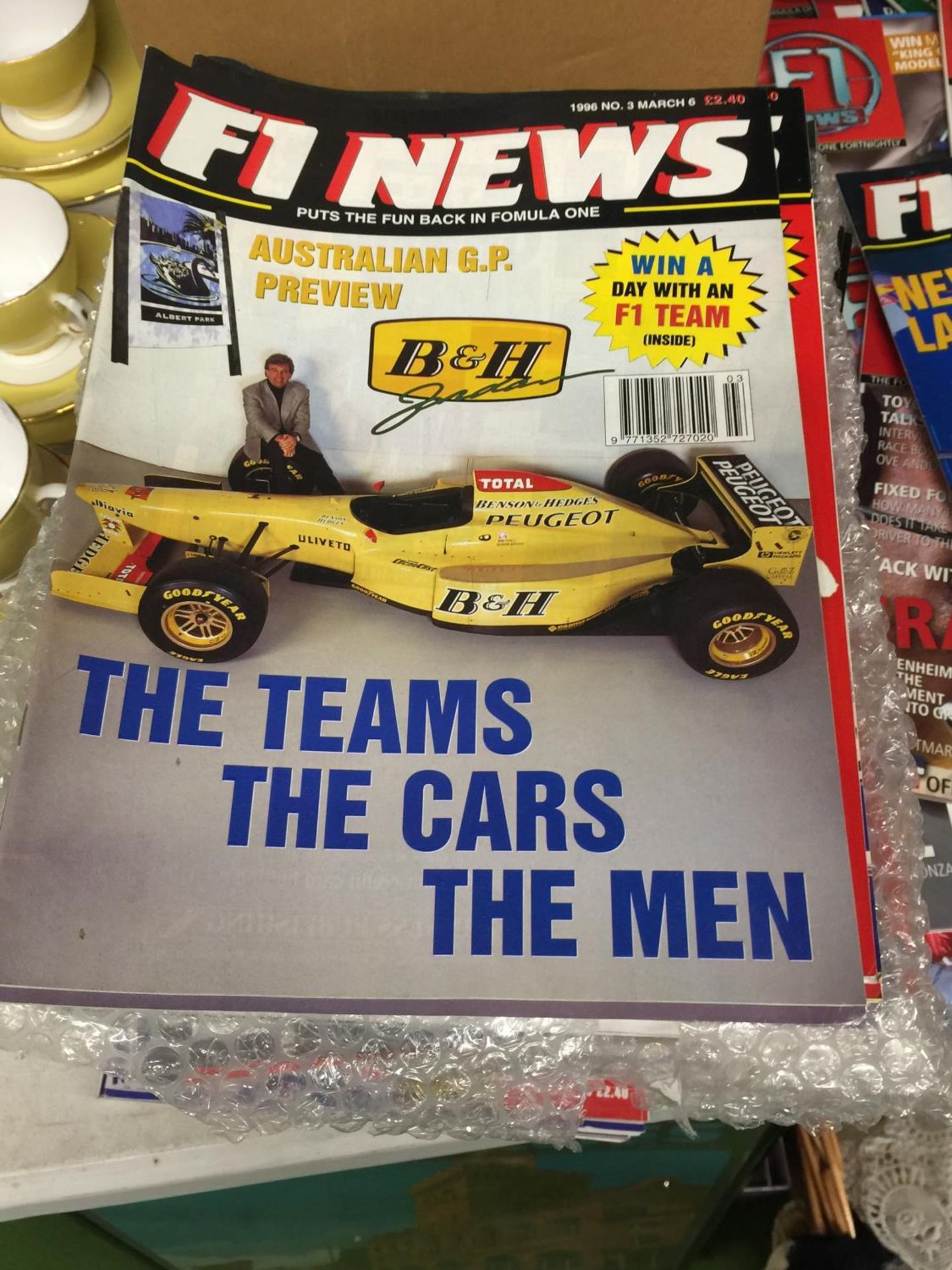 A VERY LARGE QUANTITY OF AUTOSPORT AND F1 MAGAZINES - Image 3 of 5