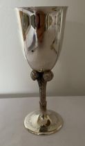 AN ELIZABETH II 1981 HALLMARKED LONDON SILVER COMMEMORATIVE LADY DIANA AND PRINCE CHARLES GOBLET