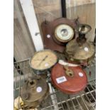AN ASSORTMENT OF VINTAGE ITEMS TO INCLUDE BAROMETERS, A TAPE MEASURE AND TWO PARAFIN BURNERS