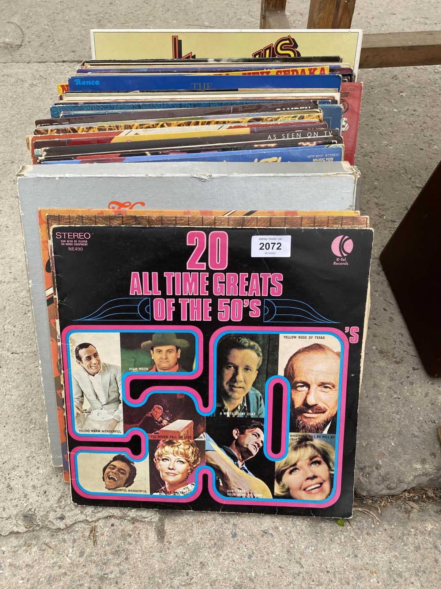 AN ASSORTMENT OF LP RECORDS