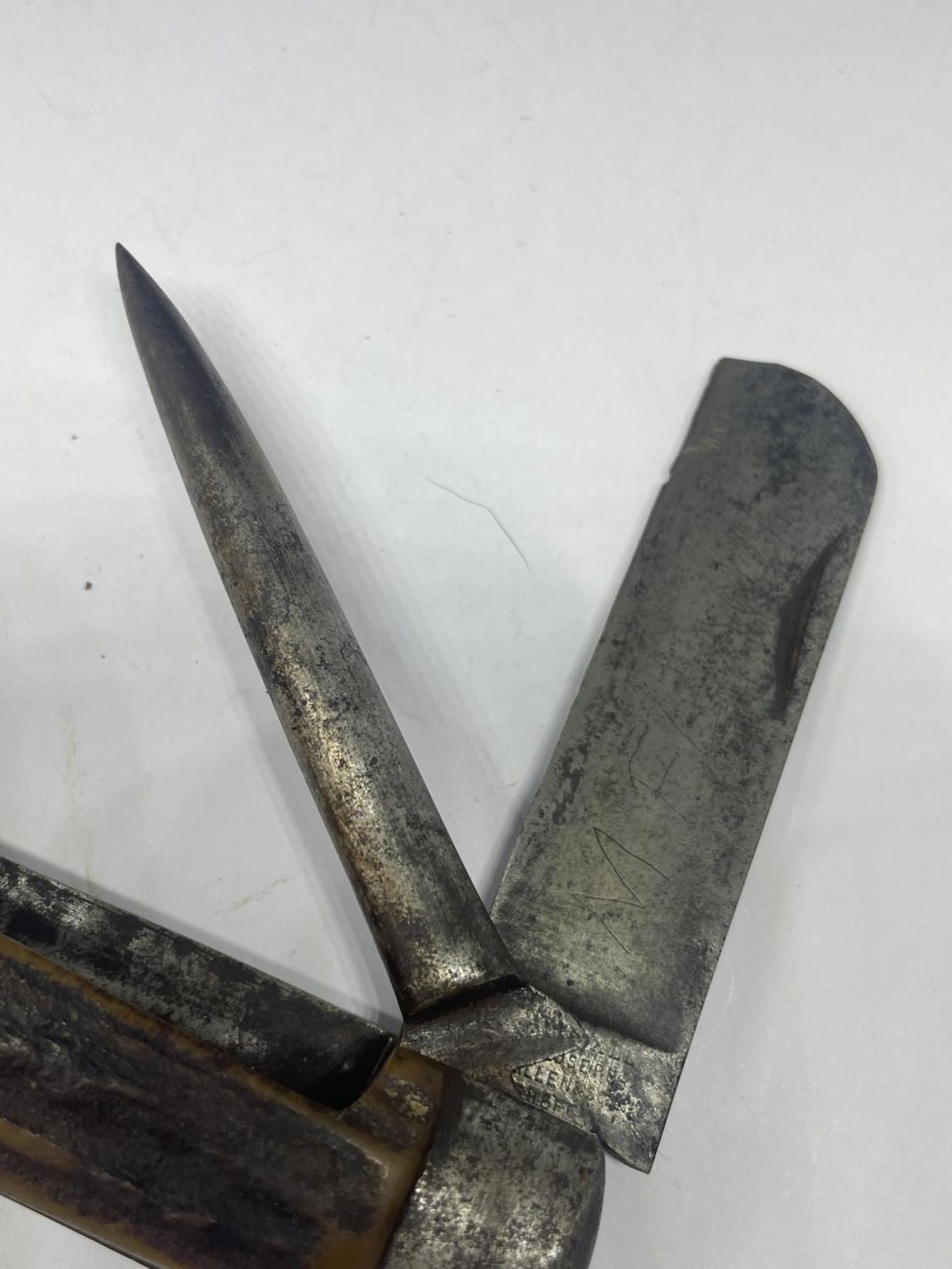 A BONE HANDLED JOSEPH ALLEN AND SONS SHEFFIELD POCKET KNIFE - Bild 3 aus 4