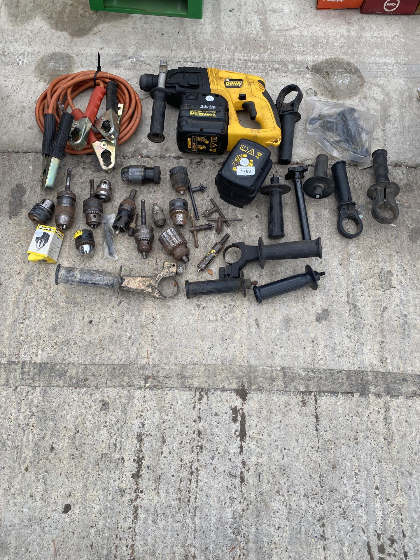 AN ASSORTMENT OF ITEMS TO INCLUDE A DEWALT BATTERY DRILL, DRILL CHUCKS AND JUMP LEADS ETC