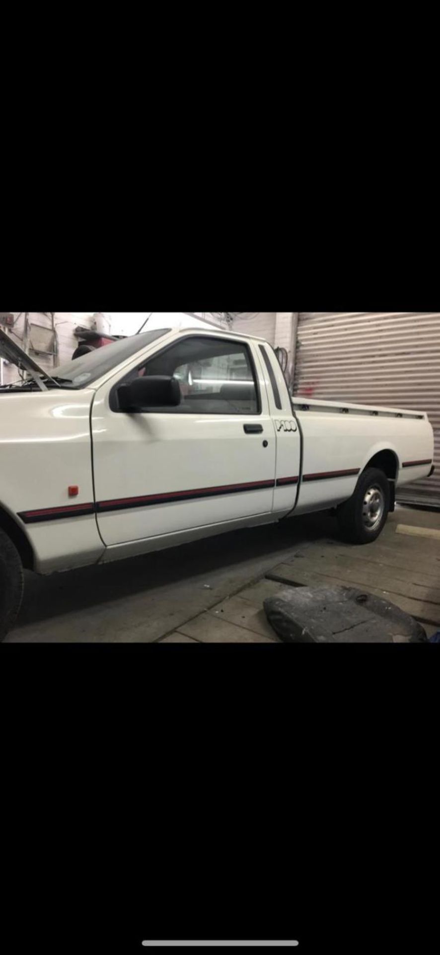 A FORD P100 PICKUP WITH ONLY 7990 MILES ON THE CLOCK. MOT UNTIL OCT 2024. FULL RESPRAY IN 2018. - Bild 37 aus 42