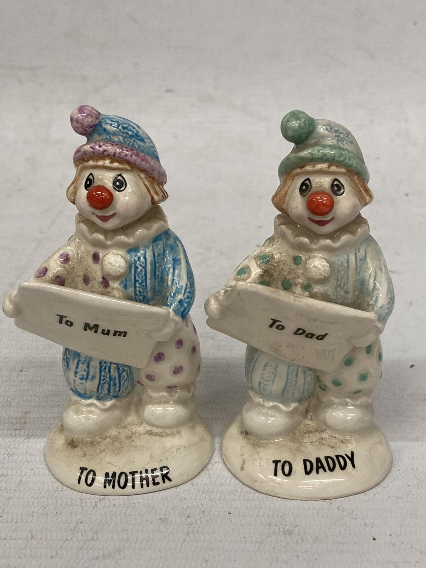 A PAIR OF BESWICK TO MOTHER AND TO DADDY CLOWN FIGURES