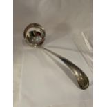 A HALLMARKED SILVER LADLE, INDISTINCT MARKS, GROSS WEIGHT 156 GRAMS