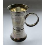 AN ELIZABETH II 2005 HALLMARKED LONDON SILVER DOUBLE SHOT MEASURE CUP, MAKER HARRISON BROTHERS AND