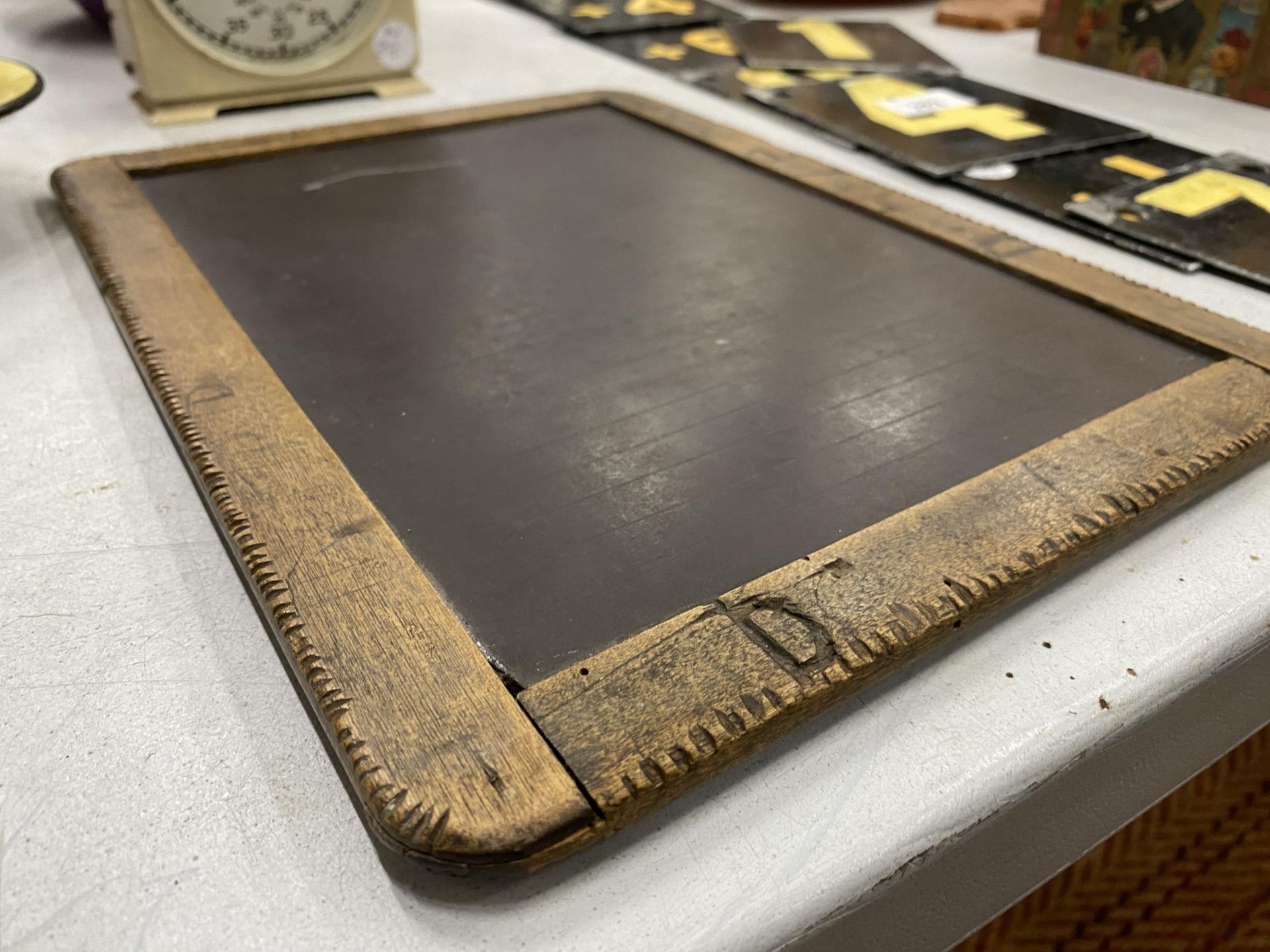 A VINTAGE SCHOOL SLATE - Image 3 of 3