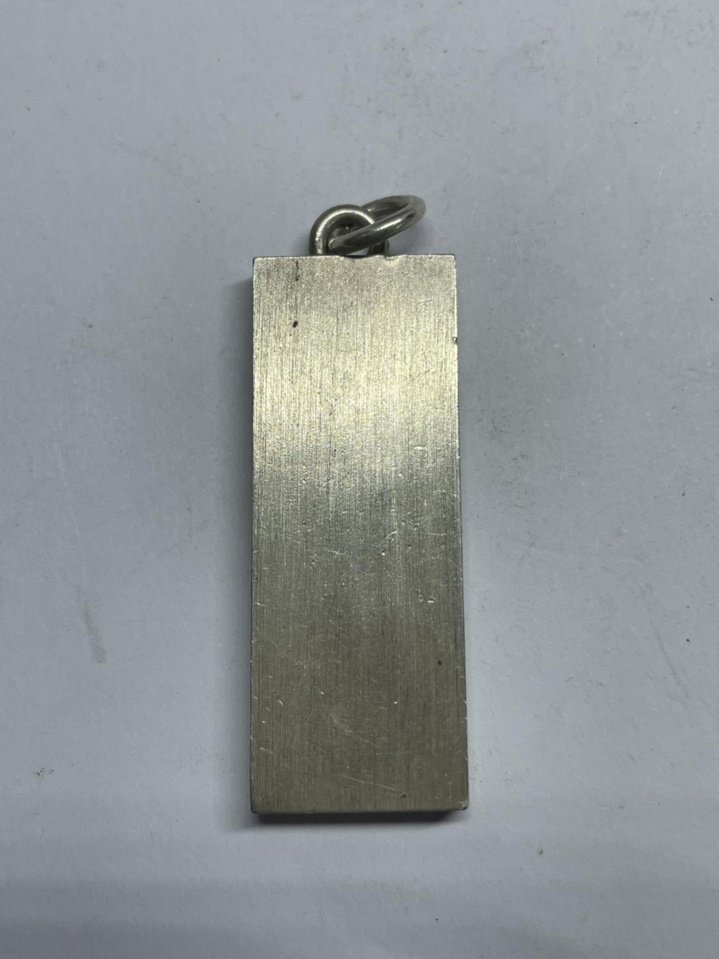 A HALLMARKED BIRMINGHAM SILVER INGOT WEIGHT 30 GRAMS - Image 2 of 3