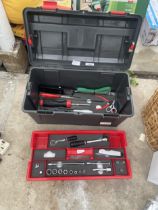 A TOOL BOX CONTAINING A BRITISH AREOSPACE ENGINEERS KIT TO INCLUDE SOME SNAP ON TOOLS