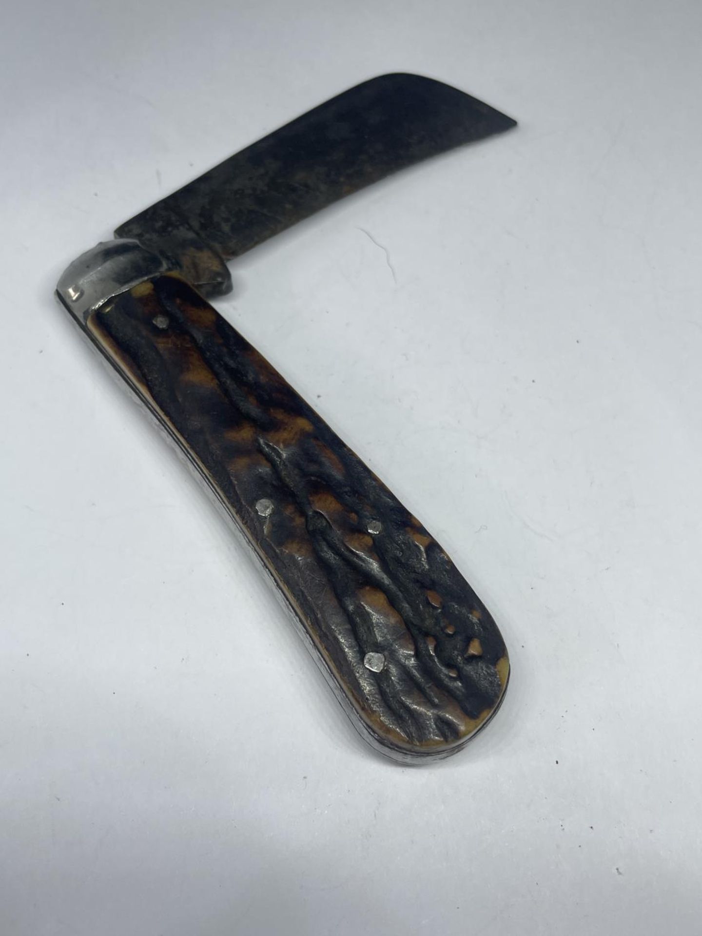A VINTAGE CLARKES WARBURTON SHEFFIELD POCKET KNIFE - Bild 2 aus 4