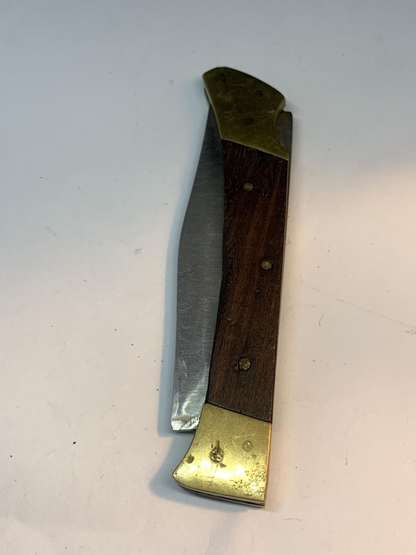 AN R202 BRASS AND STEEL MILITARY KNIFE - Bild 3 aus 3