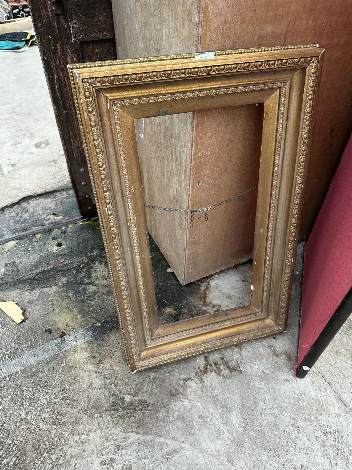 A GILT PICTURE / MIRROR FRAME, 32 X 24"